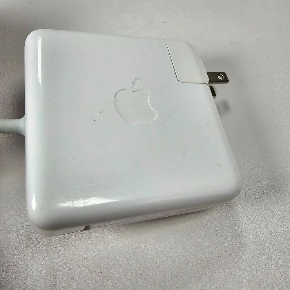 Genuine Apple 85W Magsafe Power Adapter A1343 For MacBook Pro/Air White